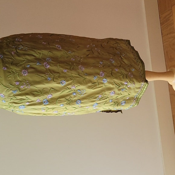 Silk skirt - Picture 1 of 7